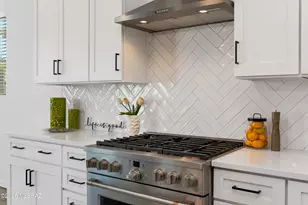 470 W Red Ribbon Ln, Oro Valley, AZ 85755 - Photo 24