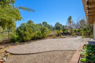 450 E Los Rincones, Green Valley, AZ 85614 - Photo 28