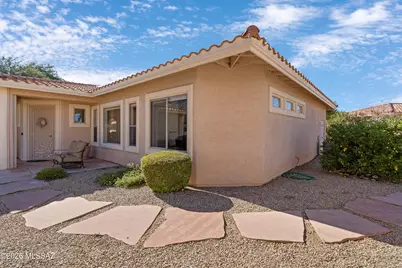 9655 Golden Sun Drive, Oro Valley, AZ 85737 - Photo 6