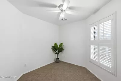 2125 E Cypress Canyon Drive, Green Valley, AZ 85614 - Photo 20
