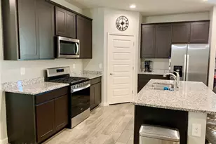 8764 W Red Spike Ice Dr, Marana, AZ 85653 - Photo 12