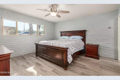 1925 S Palma Place, Tucson, AZ 85710 - Photo 12
