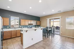 8202 W Calle Sancho Panza, Tucson, AZ 85757 - Photo 10