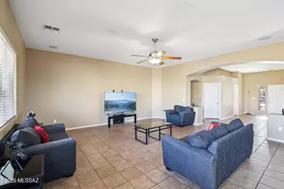 8202 W Calle Sancho Panza, Tucson, AZ 85757 - Photo 8