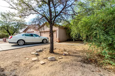 109 E Oracle Oak Street, Sahuarita, AZ 85629 - Photo 22