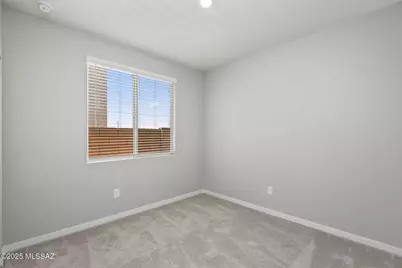 7706 S Wild Prairie Drive, Tucson, AZ 85757 - Photo 18