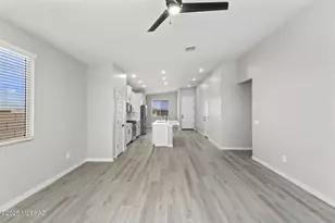 7706 S Wild Pr Dr, Tucson, AZ 85757 - Photo 12
