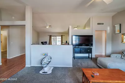 2152 W Jackalope Place, Tucson, AZ 85713 - Photo 12