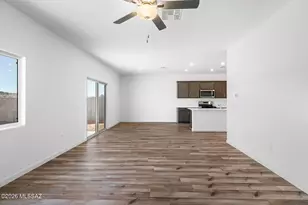 7322 W Coastal Pln Wy, Tucson, AZ 85757 - Photo 2