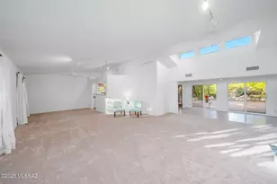 2215 E Camino el Ganado, Tucson, AZ 85718 - Photo 8