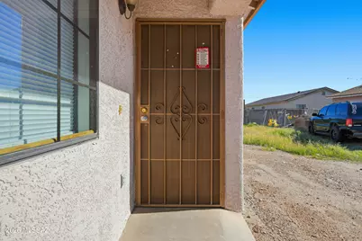 5335 S Fairland Park Lane, Tucson, AZ 85706 - Photo 2