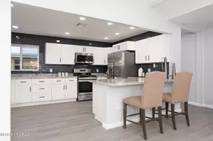 6052 E Oak St, Tucson, AZ 85711 - Photo 12