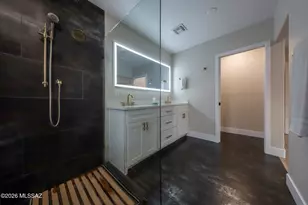 2110 E Grant Rd, Tucson, AZ 85719 - Photo 22