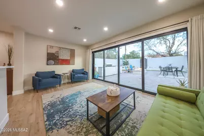 2110 E Grant Road, Tucson, AZ 85719 - Photo 16