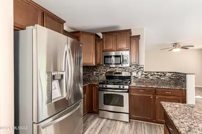 1277 W Cherasco Way, Oro Valley, AZ 85737 - Photo 14