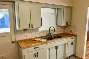 105 Dorothy Dr, Bisbee, AZ 85603 - Photo 12