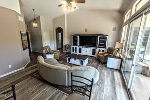 38162 S Desert Bluff Dr, Tucson, AZ 85739 - Photo 2