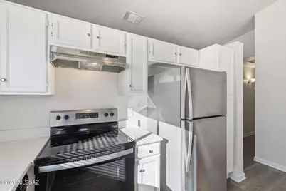 6081 S Birchwood Drive, Tucson, AZ 85746 - Photo 16