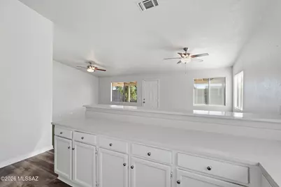 6081 S Birchwood Drive, Tucson, AZ 85746 - Photo 14