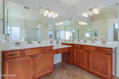 86 E Calle Trona, Green Valley, AZ 85614 - Photo 18