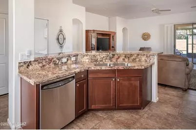 12905 N Westminster Drive, Oro Valley, AZ 85755 - Photo 12