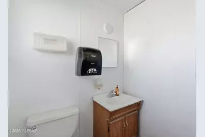 1031 S Magnolia Avenue, Tucson, AZ 85711 - Photo 18