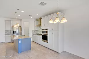 10237 E Iron Horse Trail, Tucson, AZ 85747 - Photo 6