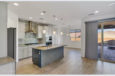 10237 E Iron Horse Trail, Tucson, AZ 85747 - Photo 10