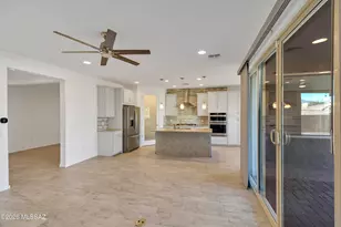 10237 E Iron Horse Trail, Tucson, AZ 85747 - Photo 4