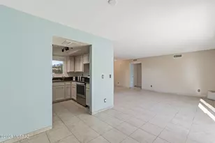 5731 N Camino Esplendora, Tucson, AZ 85718 - Photo 12