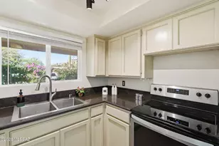 5731 N Camino Esplendora, Tucson, AZ 85718 - Photo 10