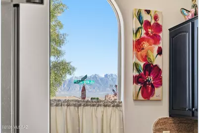 5812 S Azure Vista Way, Green Valley, AZ 85622 - Photo 16