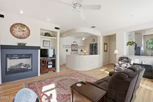 5812 S Azure Vista Way, Green Valley, AZ 85622 - Photo 10