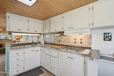 241 W Matterhorn Street, Oro Valley, AZ 85737 - Photo 10