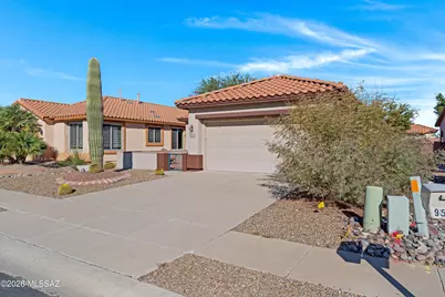 9513 N Twinkling Shadows Way, Tucson, AZ 85743 - Photo 2