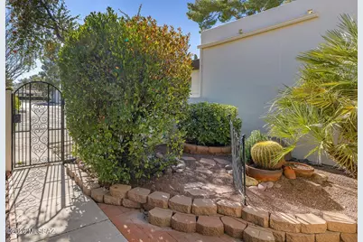 3040 N Placita Fuente, Tucson, AZ 85715 - Photo 4