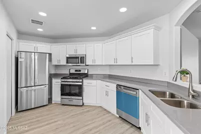 784 S Painted River Way, Vail, AZ 85641 - Photo 12