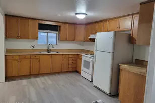 11982 W Desert Wren Dr, Tucson, AZ 85743 - Photo 10