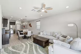 11881 W Charismatic Dr, Marana, AZ 85653 - Photo 12