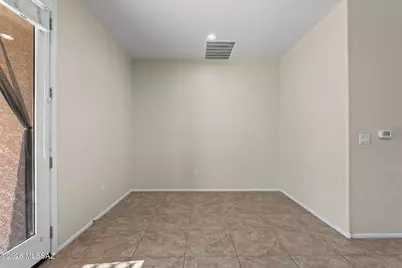 10468 S Cutting Horse Drive, Vail, AZ 85641 - Photo 12