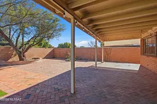 8645 E Bellevue Pl, Tucson, AZ 85715 - Photo 28