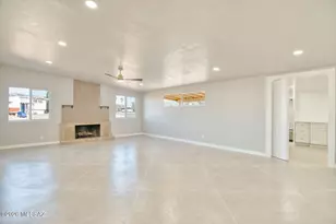 940 S Sarnoff Dr, Tucson, AZ 85710 - Photo 20