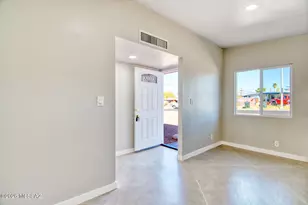 940 S Sarnoff Dr, Tucson, AZ 85710 - Photo 18