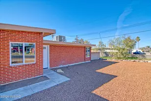 940 S Sarnoff Dr, Tucson, AZ 85710 - Photo 12