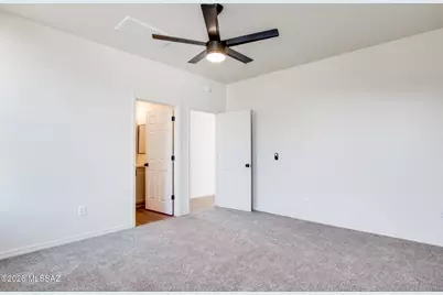 8296 W Razorbill Drive, Tucson, AZ 85757 - Photo 14