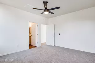 8296 W Razorbill Dr, Tucson, AZ 85757 - Photo 14