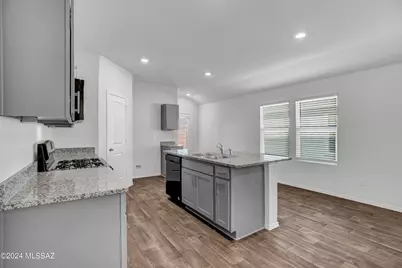 7645 S Best Mate Place, Tucson, AZ 85756 - Photo 10