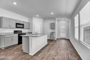 7645 S Best Mate Pl, Tucson, AZ 85756 - Photo 4