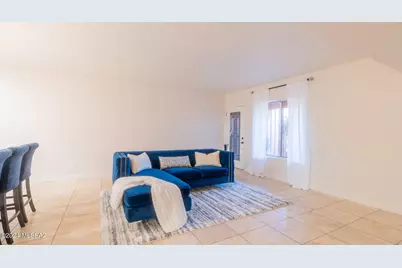 8338 E Placita Prado, Tucson, AZ 85710 - Photo 4