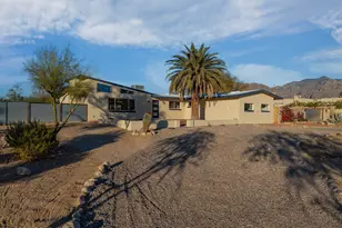 1220 W Maximillian Way, Tucson, AZ 85704 - Photo 2